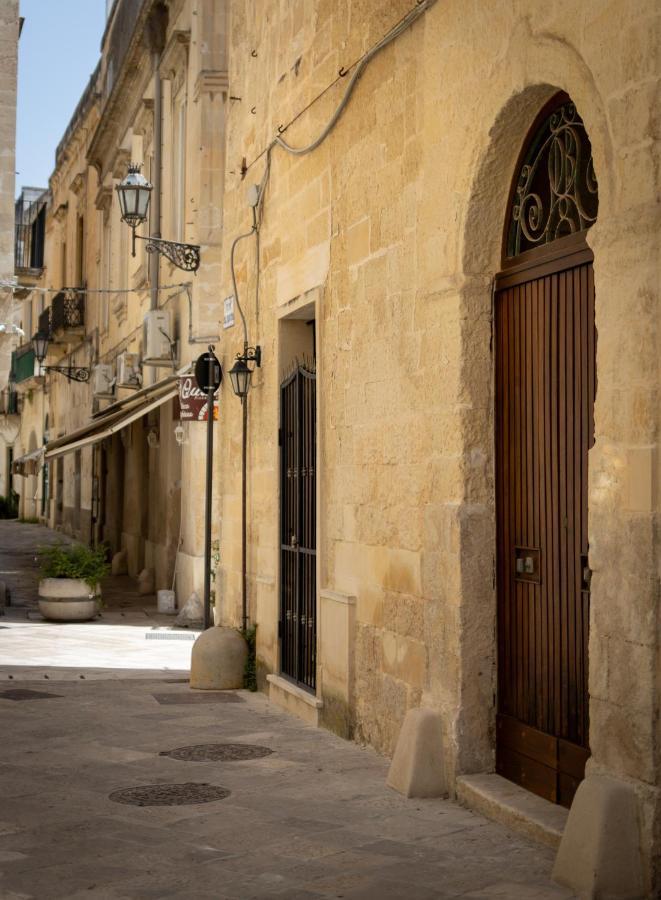 Palazzo Della Contessa - Suites & Breakfast Lecce Zewnętrze zdjęcie