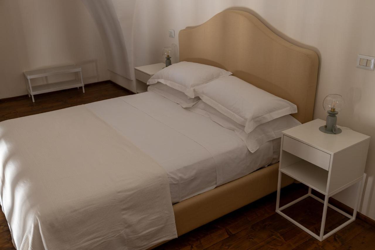 Palazzo Della Contessa - Suites & Breakfast Lecce Zewnętrze zdjęcie