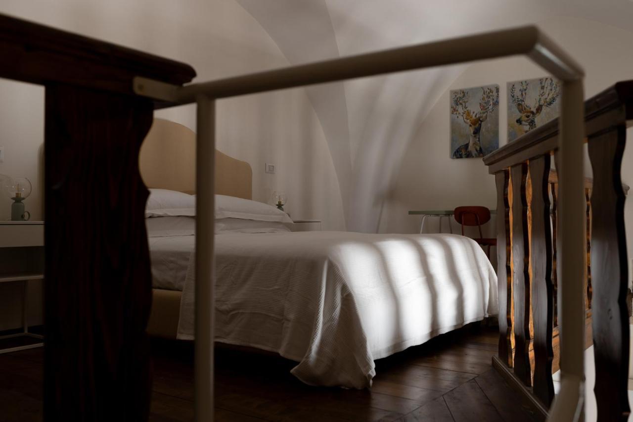 Palazzo Della Contessa - Suites & Breakfast Lecce Zewnętrze zdjęcie
