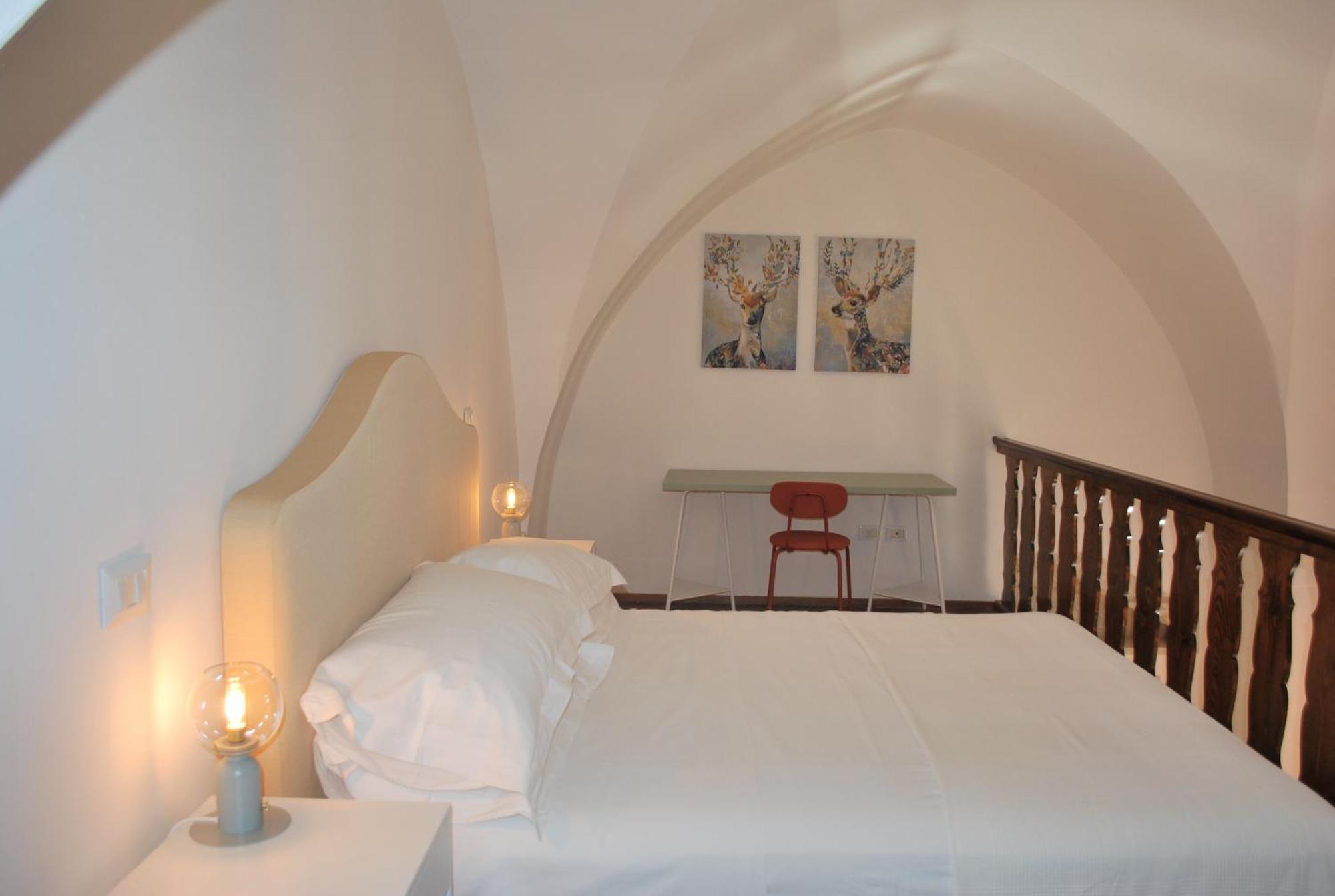 Palazzo Della Contessa - Suites & Breakfast Lecce Zewnętrze zdjęcie